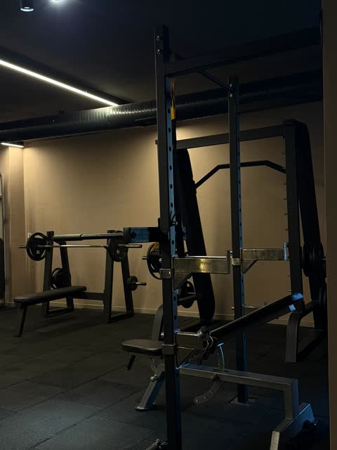 MAY FITNESS Pendik spor salonu – salon fotoğrafı 3